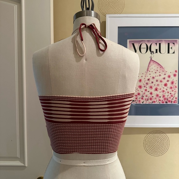 M cropped cream & maroon tank - Picture 3 of 4